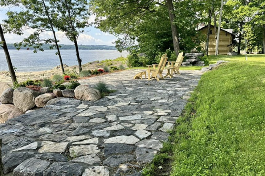 Réalisation de pavé et paysagement.